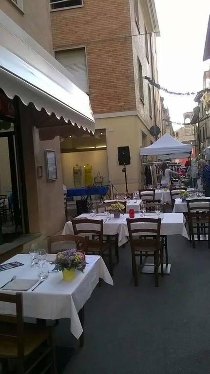 Locanda San Fiorenzo 피오렌주올라 다르다 외부 사진